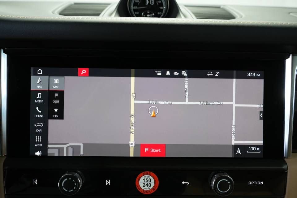 Certified 2026 Porsche Macan AWD/4WD image 20