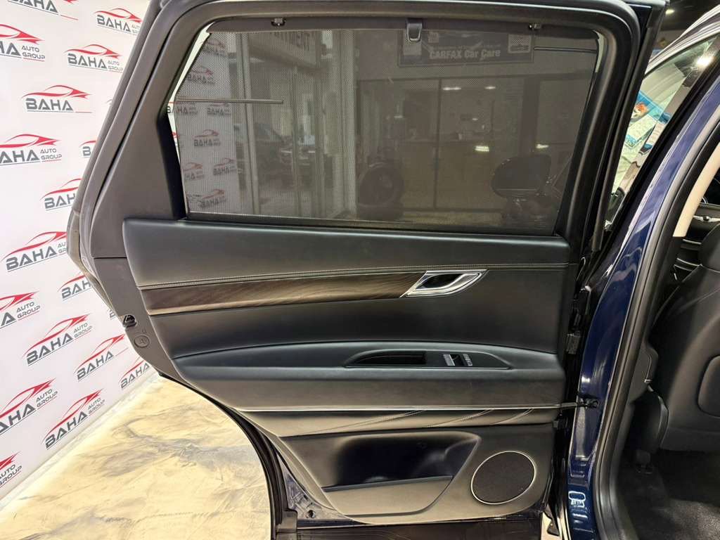 Used 2024 Genesis GV80 2.5T image 35