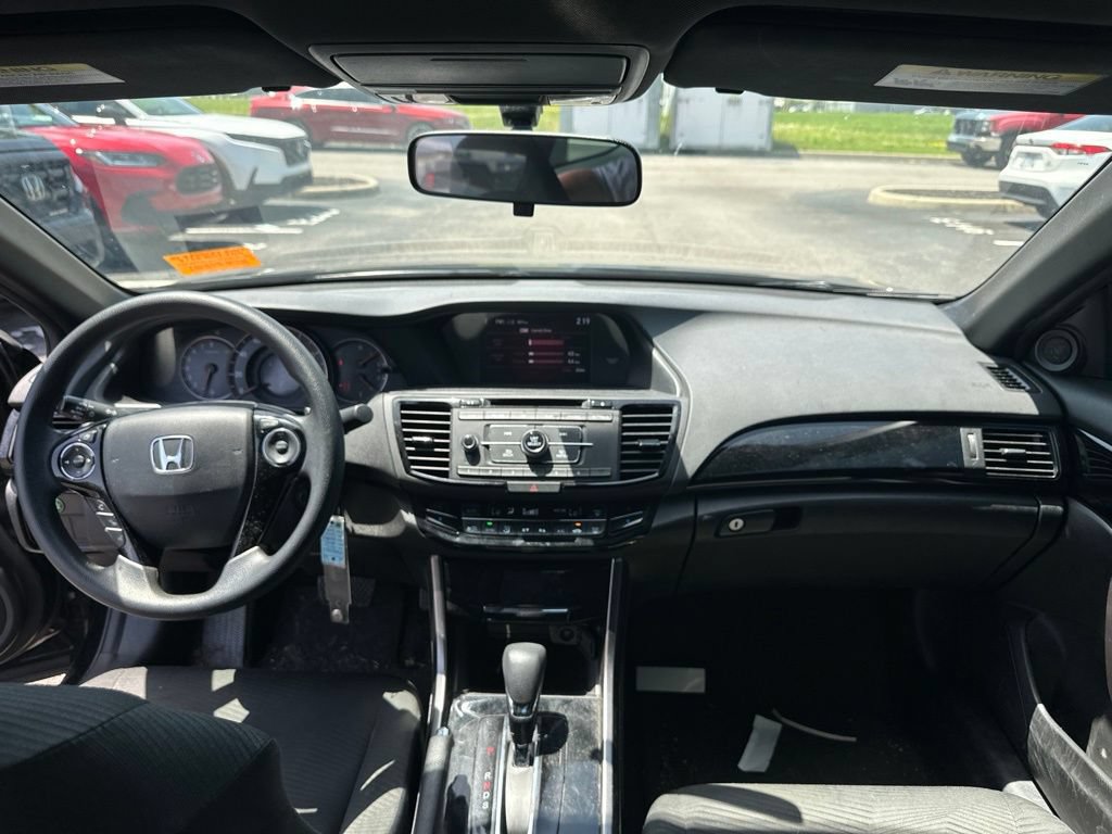 Used 2017 Honda Accord LX-S image 18