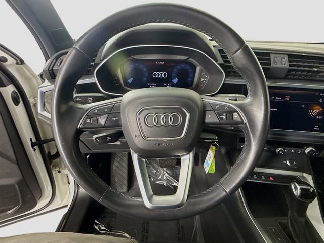 Used 2021 Audi Q3 2.0T Premium image 11