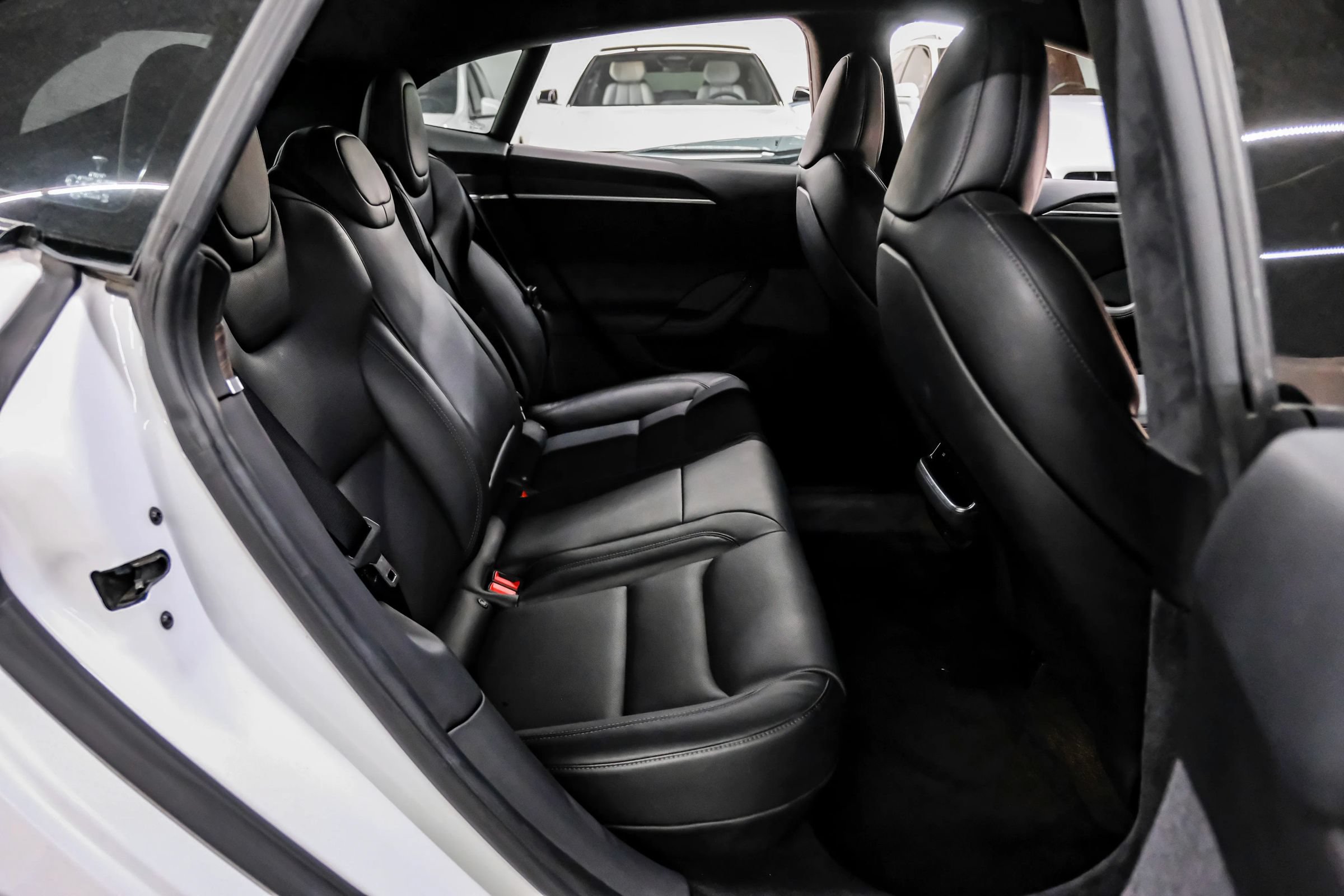 Used 2022 Tesla Model S AWD/4WD image 41