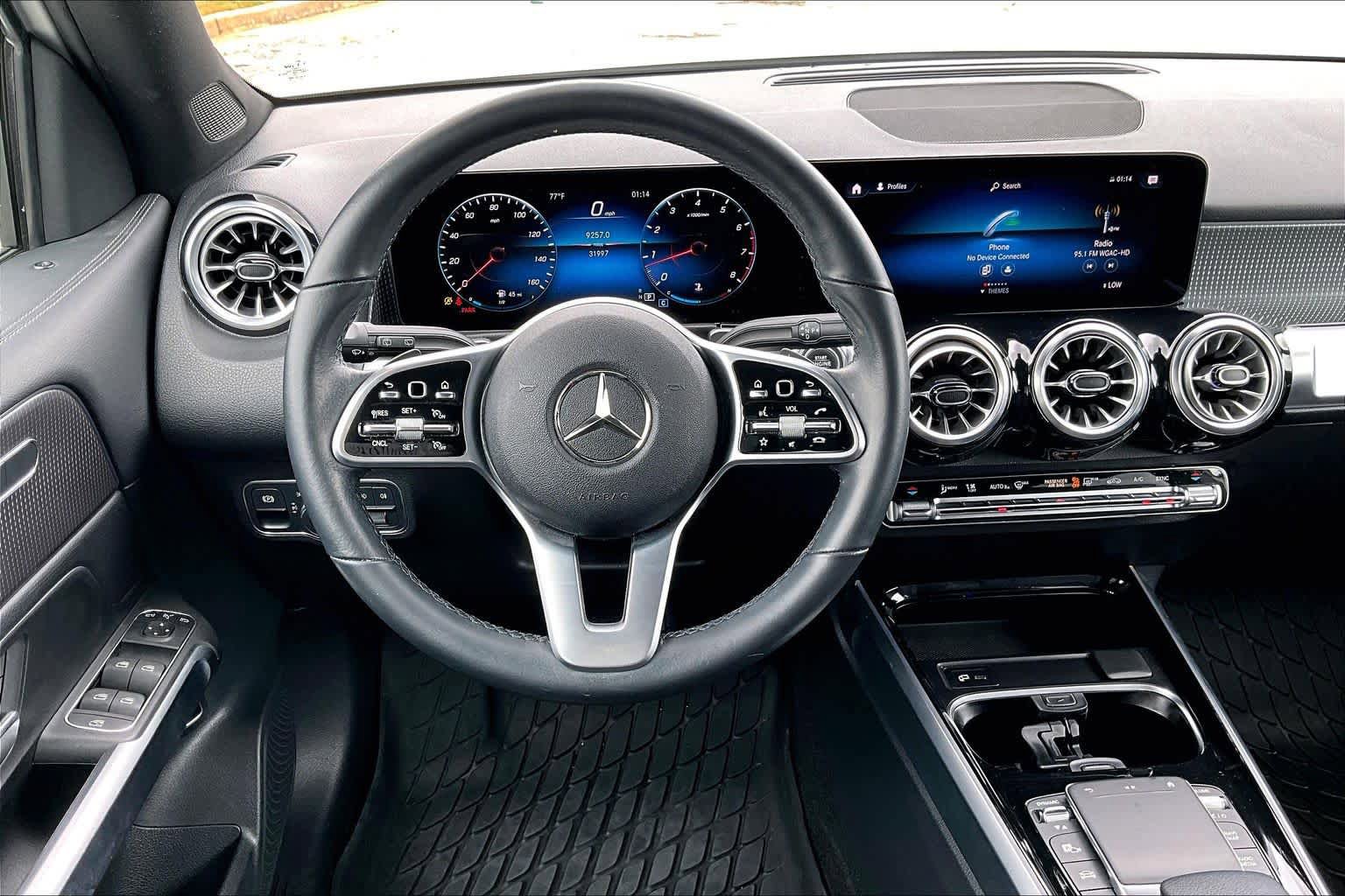 Used 2022 Mercedes-Benz GLB 250 image 6