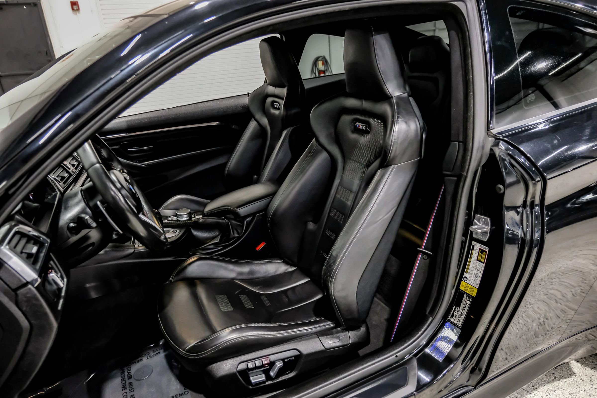 Used 2018 BMW M4 Coupe image 29