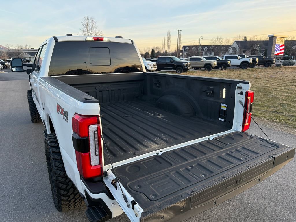 Used 2024 Ford F350 Platinum image 12