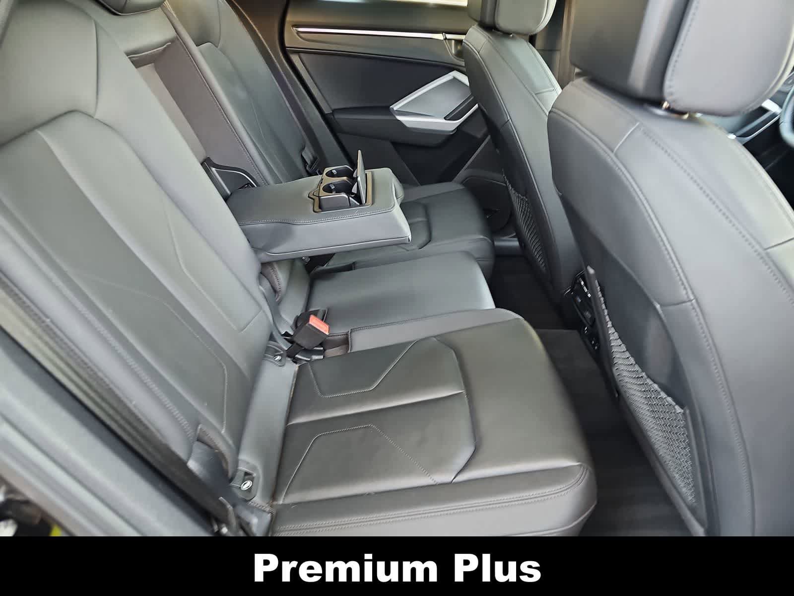 Used 2023 Audi Q3 2.0T Premium Plus w/ Premium Plus Package AWD/4WD image 17