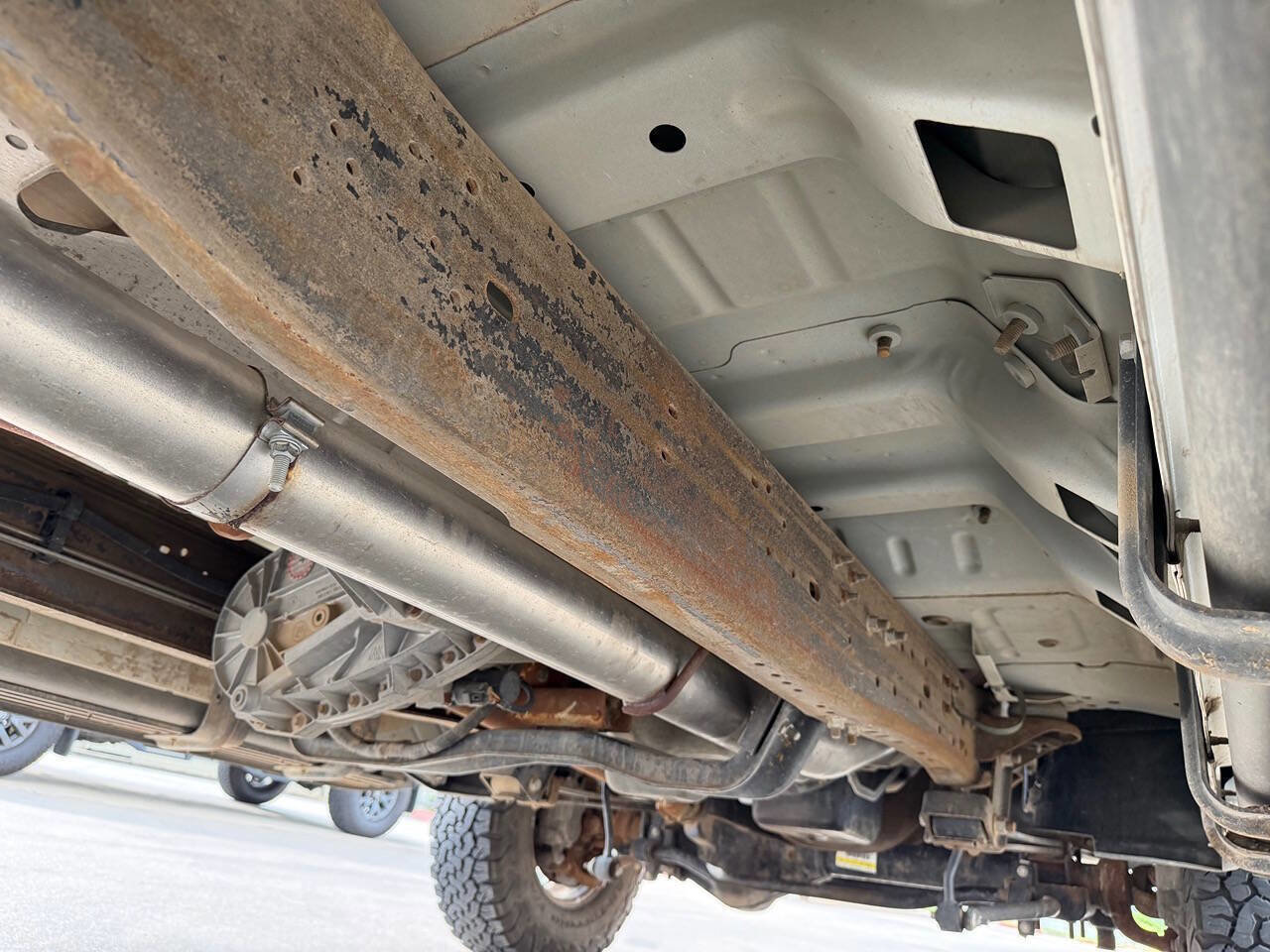 Used 2000 Ford F250 Lariat image 17