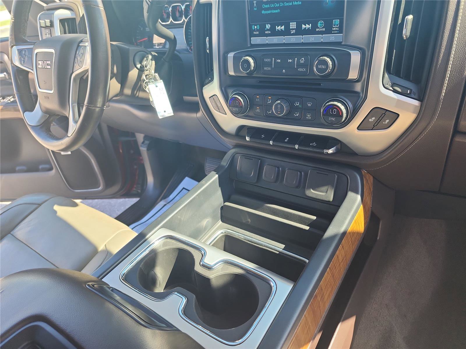 Used 2018 GMC Sierra 1500 SLT w/ SLT Premium Package image 30