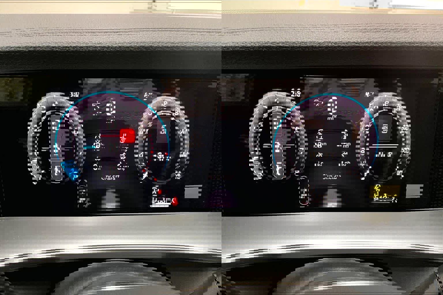 New 2026 Volkswagen Tiguan SE R-Line image 19