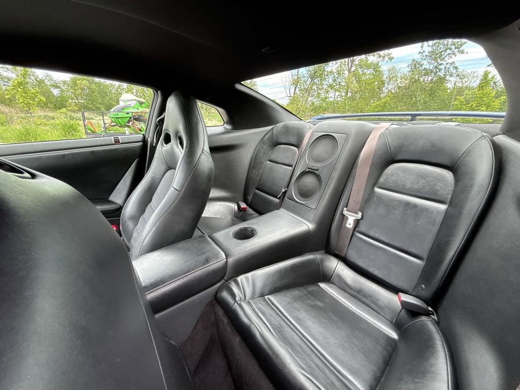 Used 2015 Nissan GT-R Premium AWD/4WD image 26