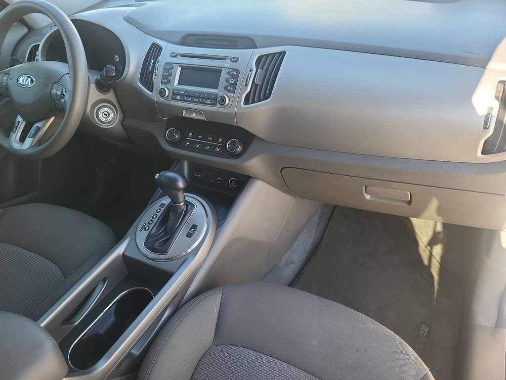 Used 2016 Kia Sportage LX AWD/4WD image 33