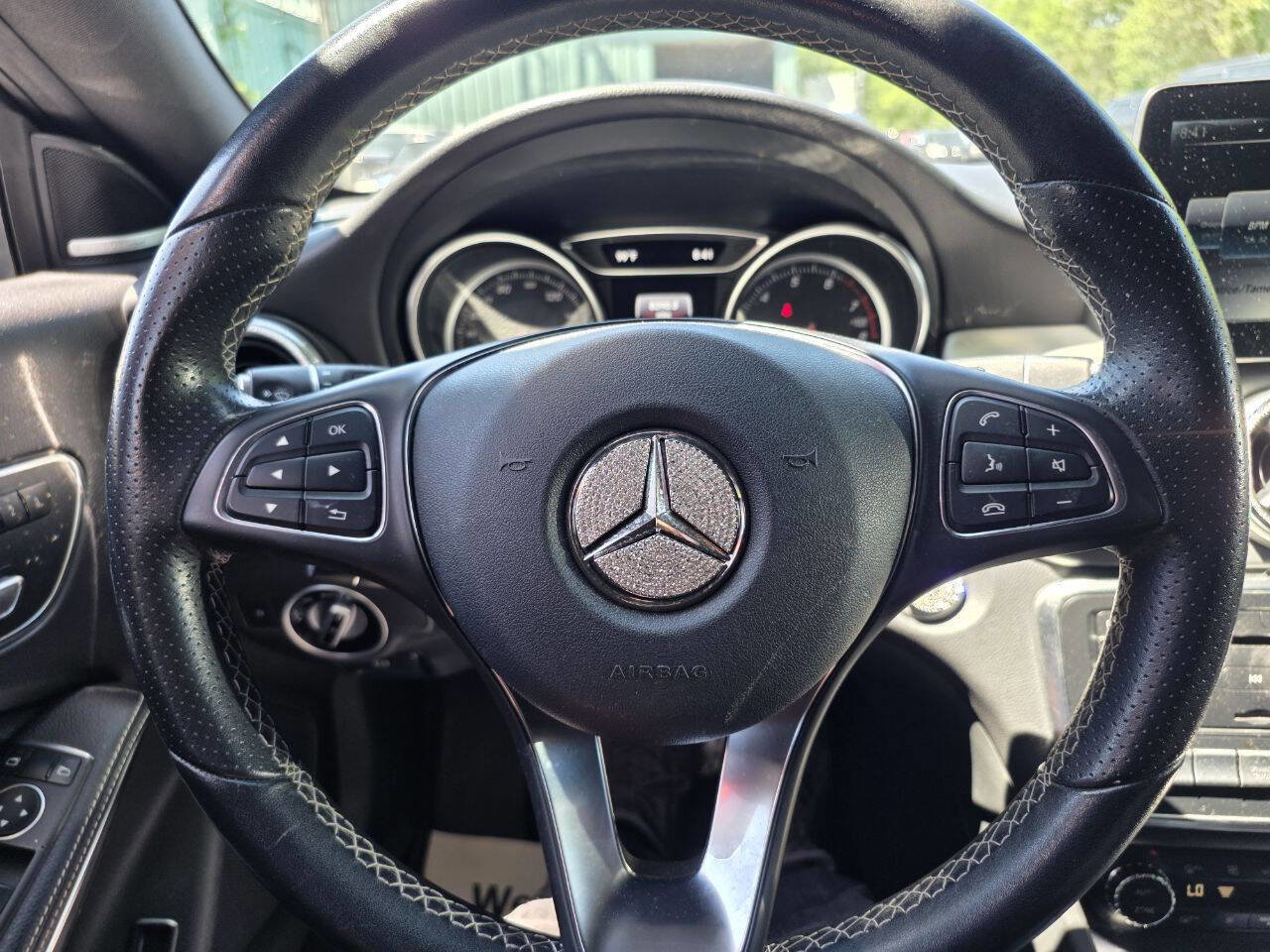 Used 2017 Mercedes-Benz CLA 250 image 20