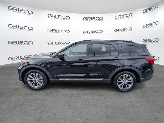 Used 2022 Ford Explorer XLT w/ Equipment Group 202A RWD image 4