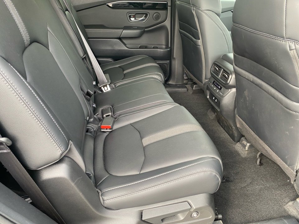 Certified 2026 Honda Pilot EX-L image 33