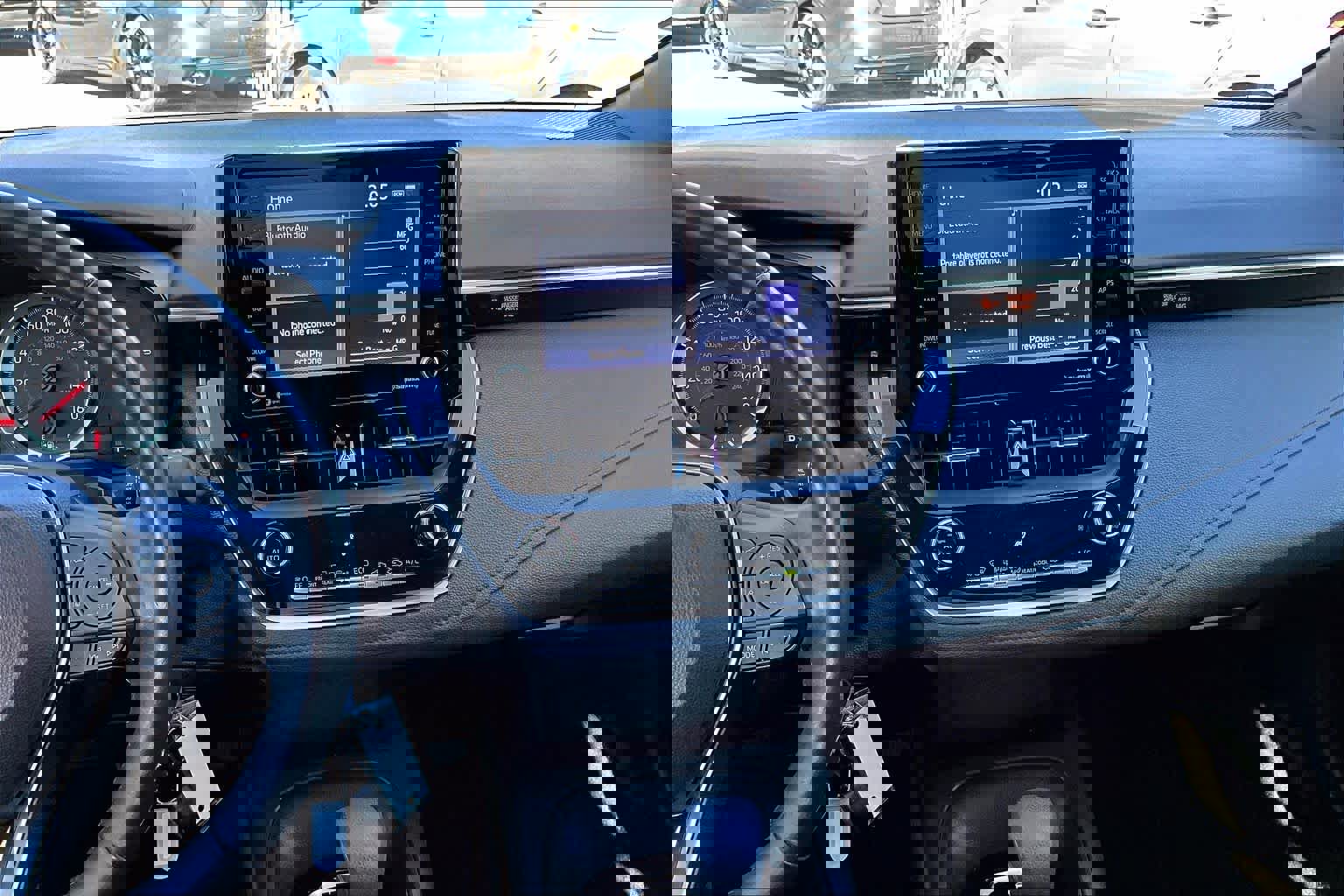 Certified 2022 Toyota Corolla SE image 6