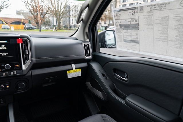 New 2026 Nissan Frontier SV w/ SV Convenience Package image 11