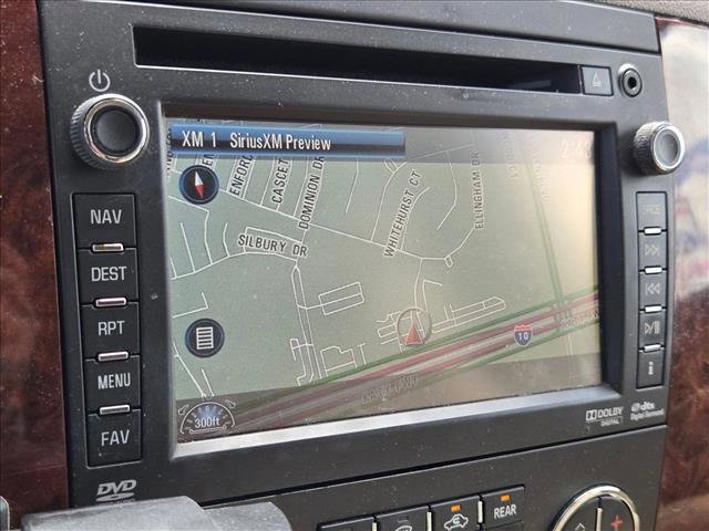 Used 2014 Chevrolet Suburban LTZ image 14