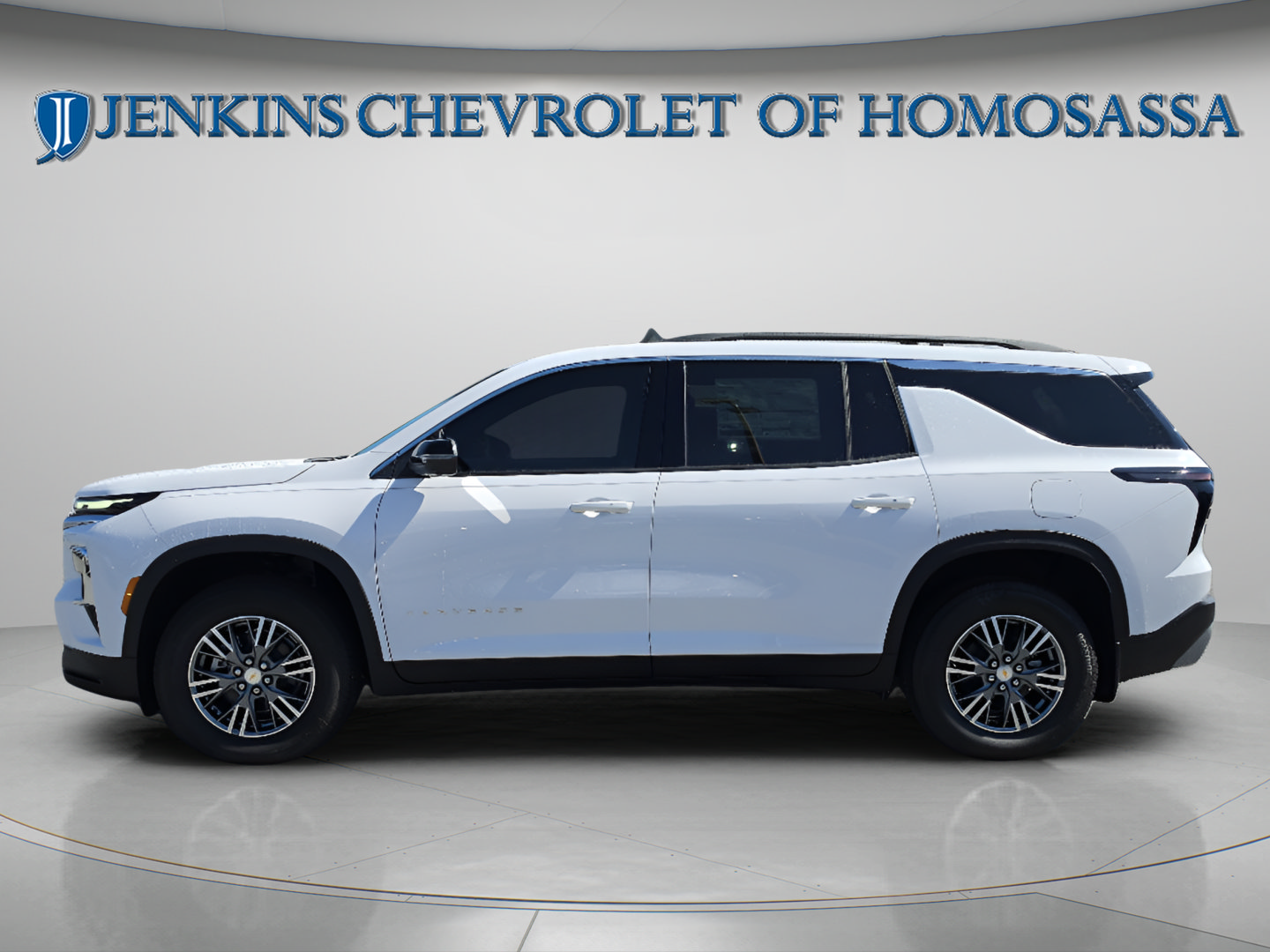 New 2027 Chevrolet Traverse LT w/ Driver Confidence Package FWD image 9