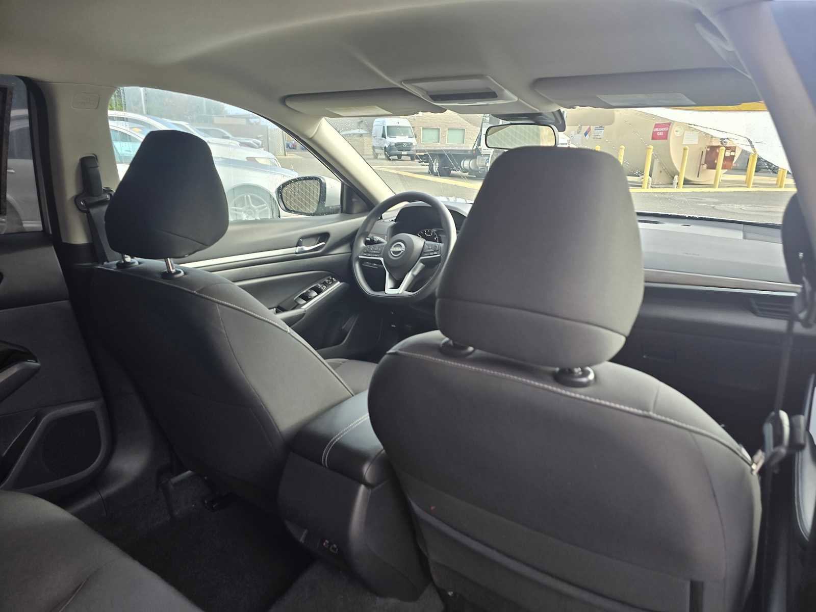 Used 2023 Nissan Altima 2.5 SV image 15