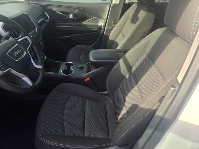 Used 2023 GMC Terrain SLE image 19