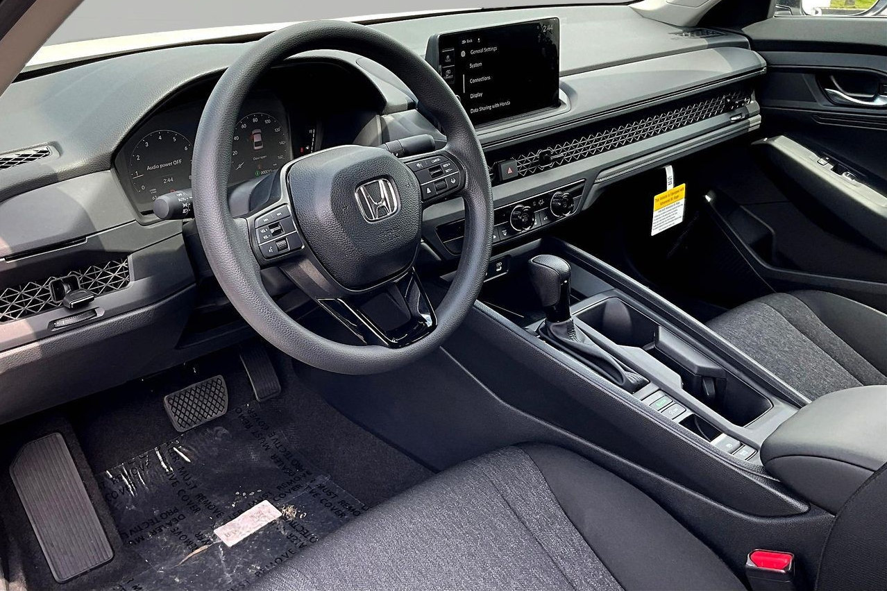 New 2026 Honda Accord LX image 16