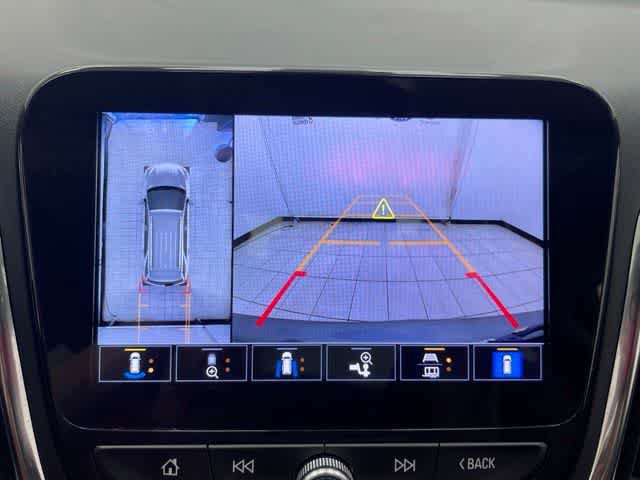 Used 2023 Chevrolet Equinox Premier AWD/4WD image 4