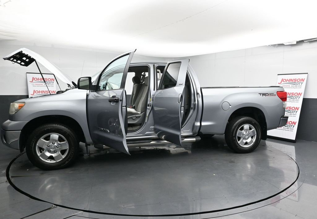 Used 2011 Toyota Tundra 4x4 Double Cab image 41