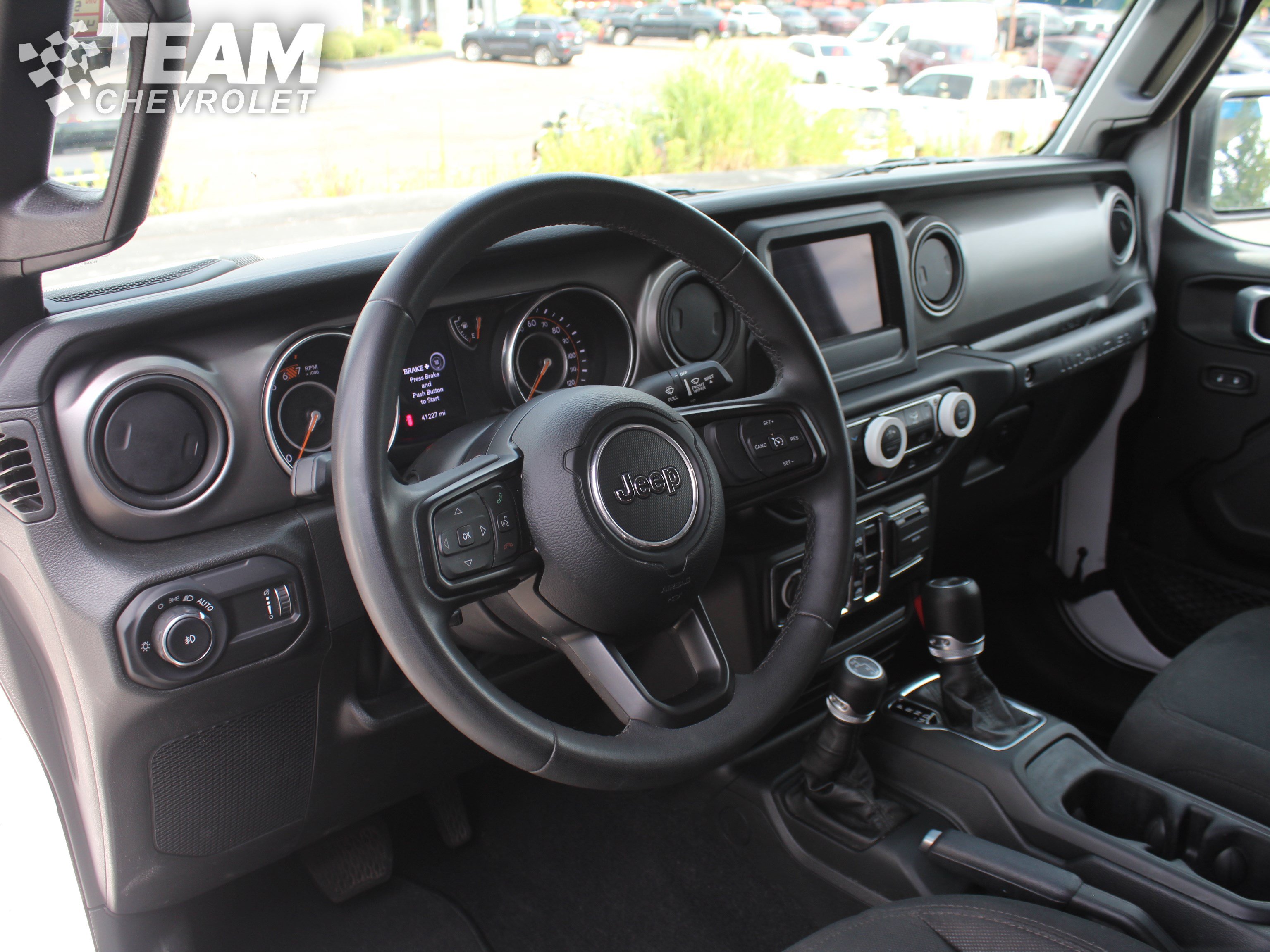 Used 2023 Jeep Wrangler Unlimited Sport AWD/4WD image 12