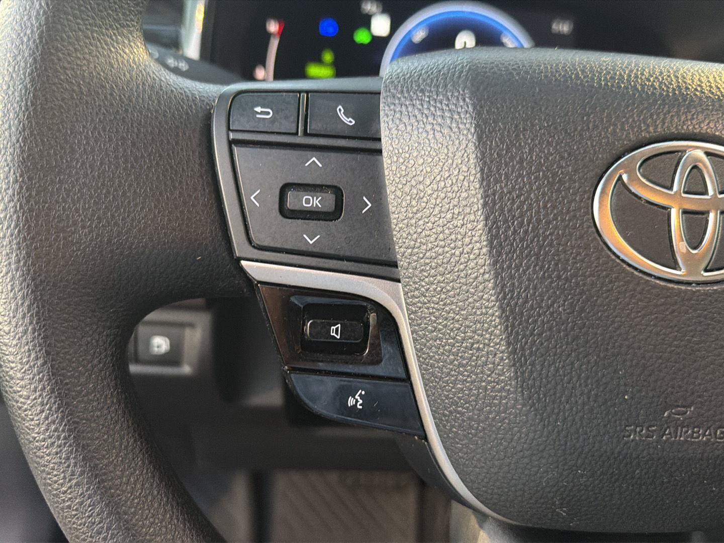 Certified 2025 Toyota Camry LE FWD image 21