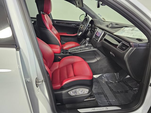 Used 2018 Porsche Macan S AWD/4WD image 11