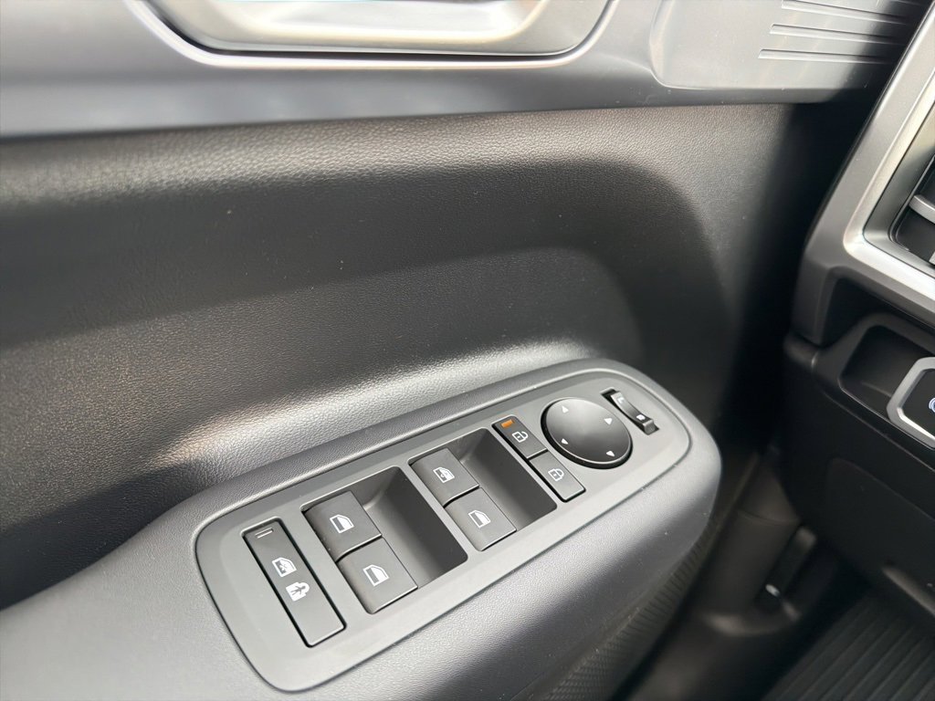 New 2026 Hyundai Santa Fe SE image 33