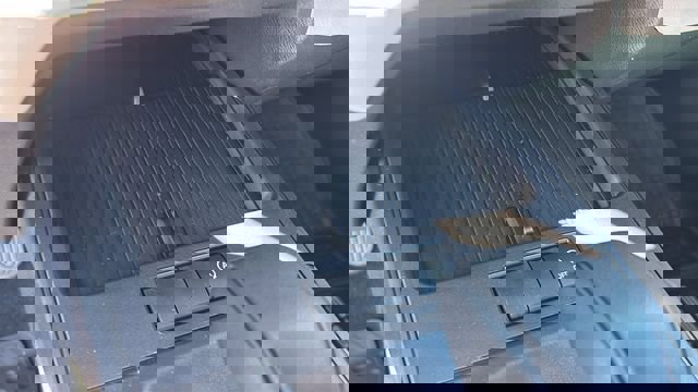 New 2026 Toyota Corolla Cross L image 21