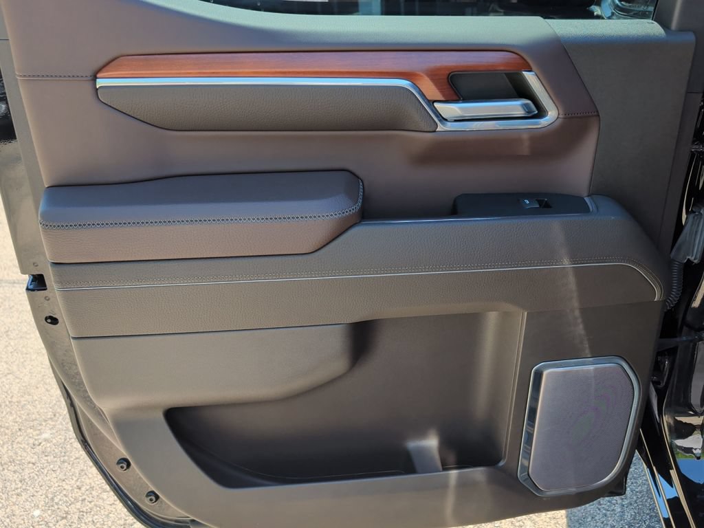 Used 2022 GMC Sierra 1500 Denali AWD/4WD image 30