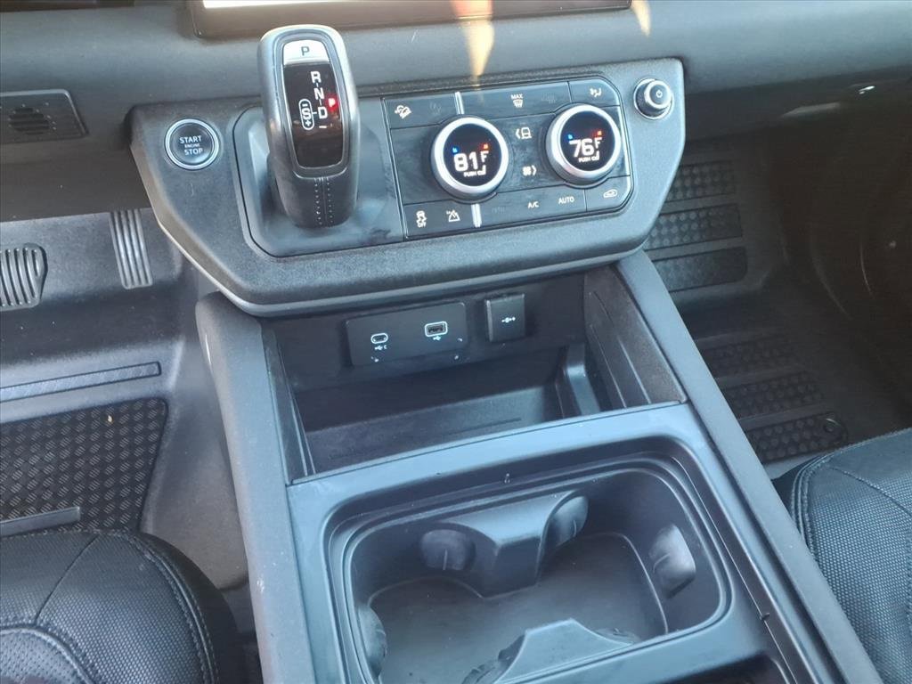 Used 2023 Land Rover Defender 110 X-Dynamic SE image 20
