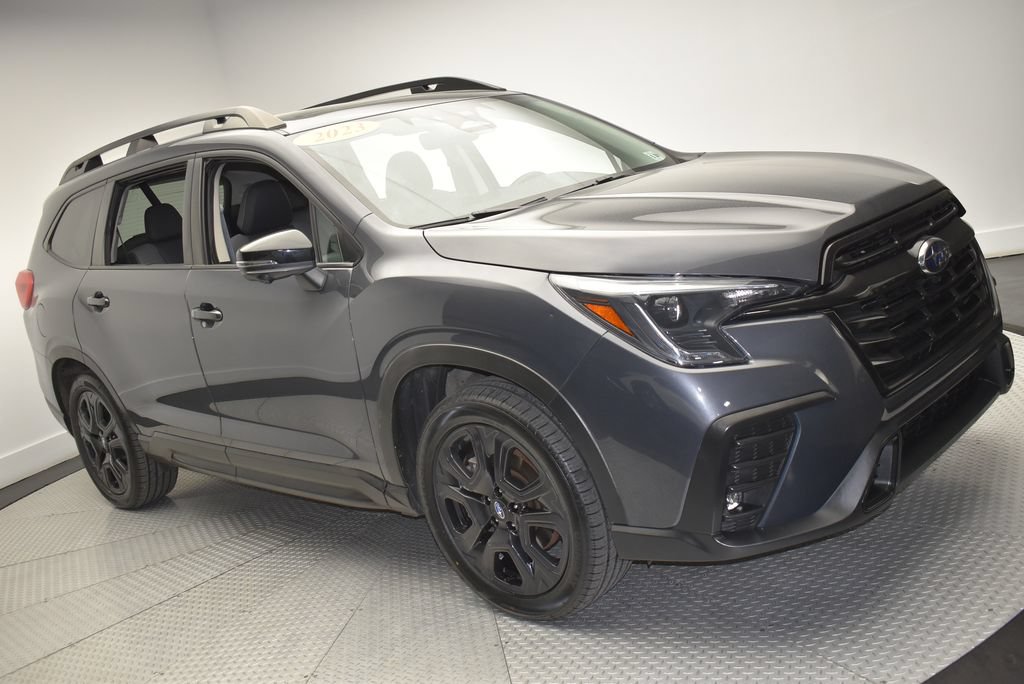 Used 2023 Subaru Ascent Onyx Edition Limited AWD/4WD image 3