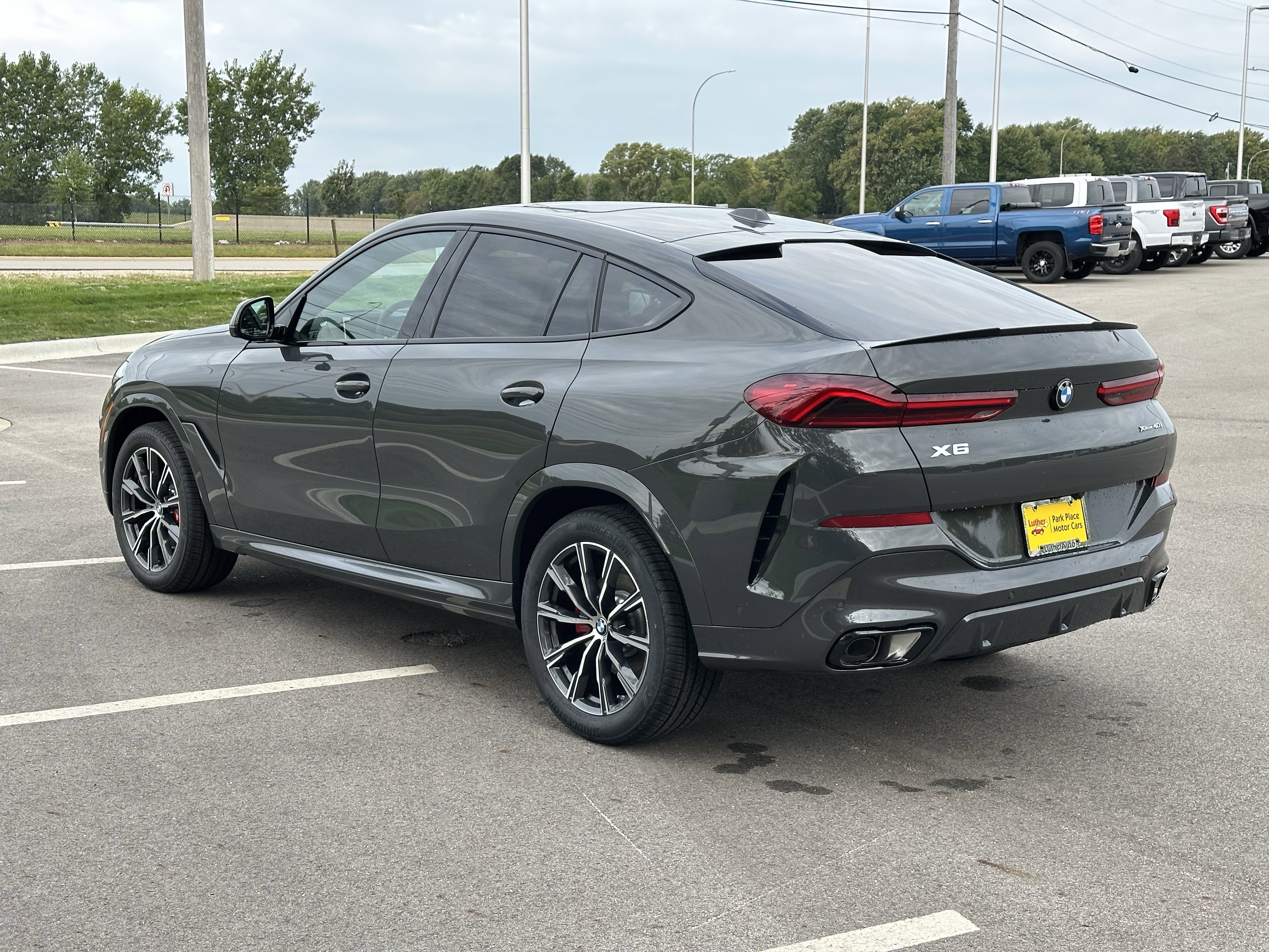 New 2026 BMW X6 xDrive40i image 5