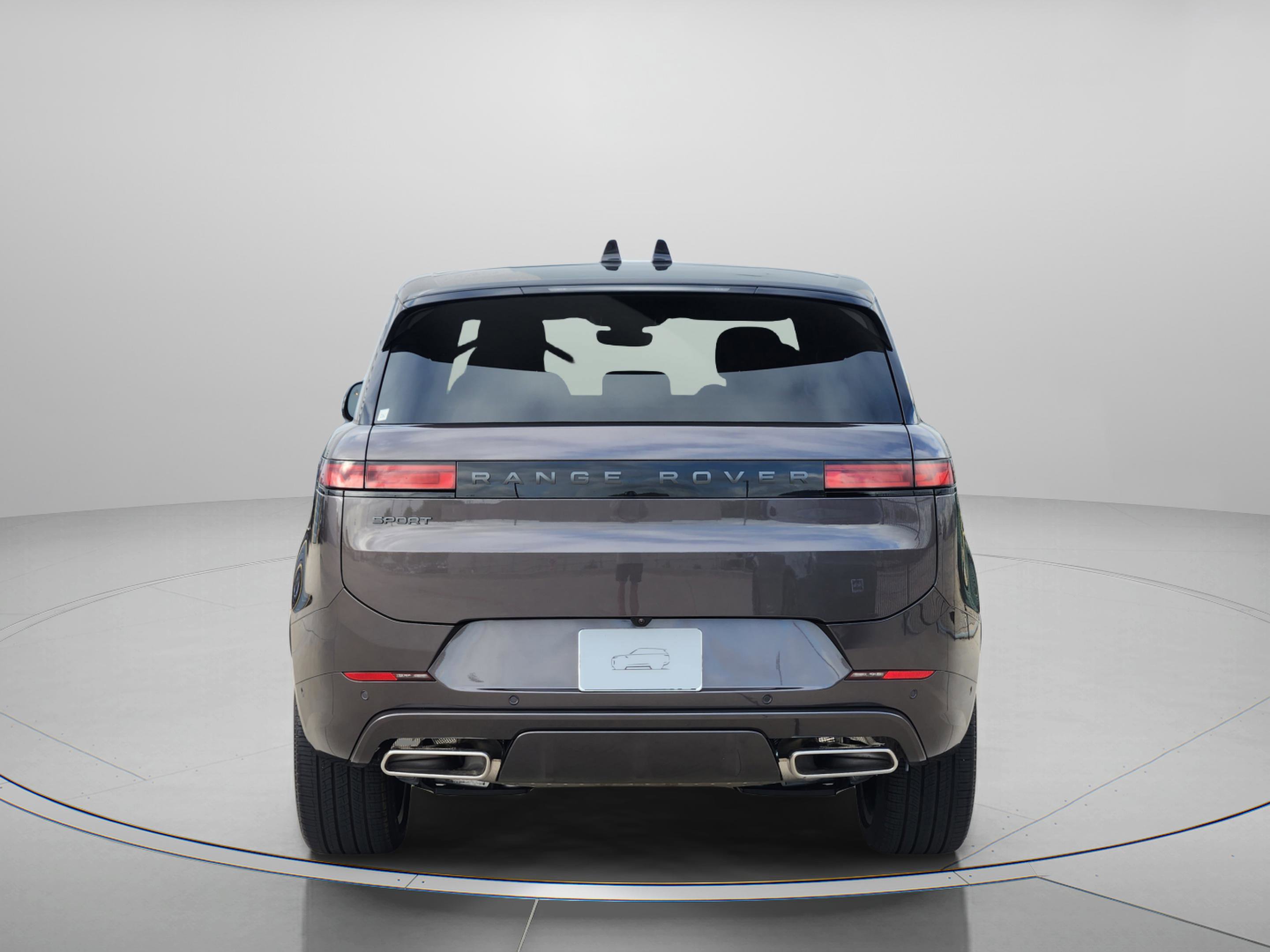 New 2026 Land Rover Range Rover Sport Dynamic SE image 4