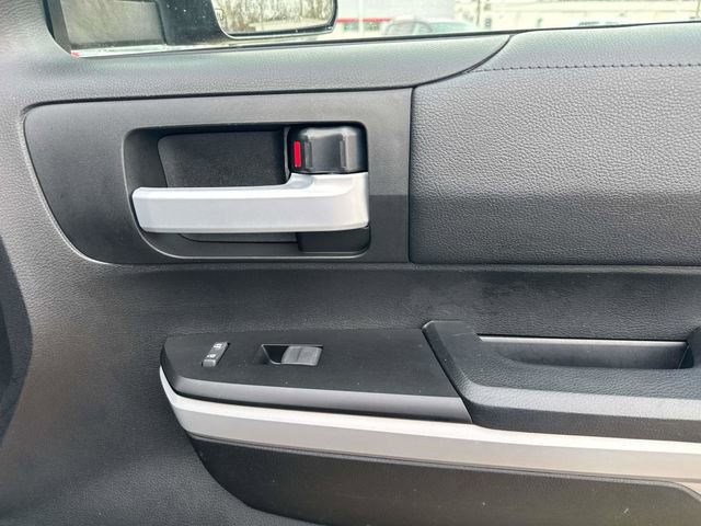 Used 2019 Toyota Tundra SR5 w/ SR5 Upgrade Package image 18