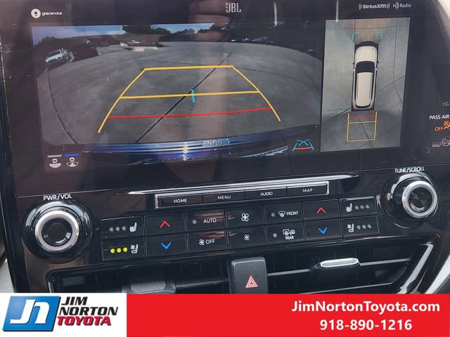 Used 2021 Toyota Highlander Platinum AWD/4WD image 19