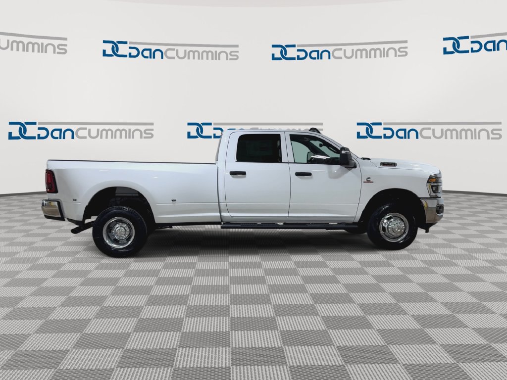 New 2027 RAM 3500 Tradesman AWD/4WD image 9