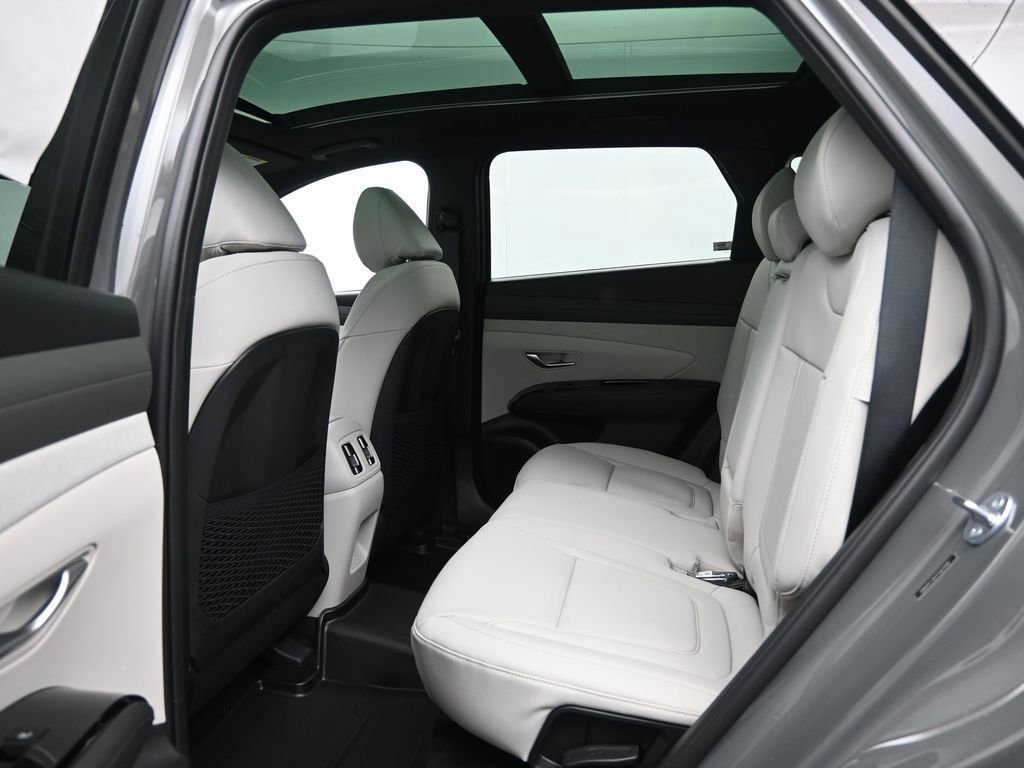 New 2026 Hyundai Tucson Limited image 29