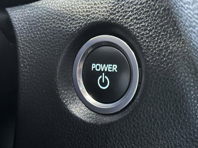 Used 2023 Toyota Corolla SE image 29