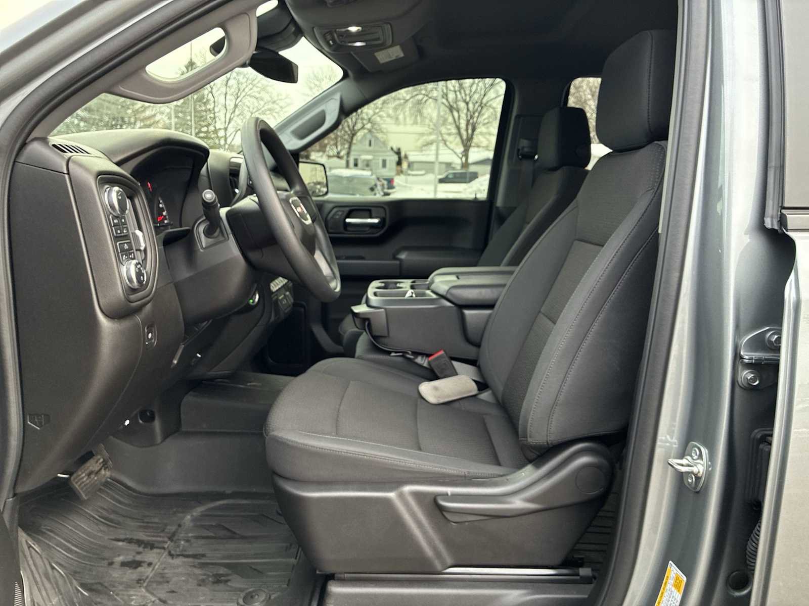 Certified 2025 GMC Sierra 1500 Pro w/ Graphite Edition image 18