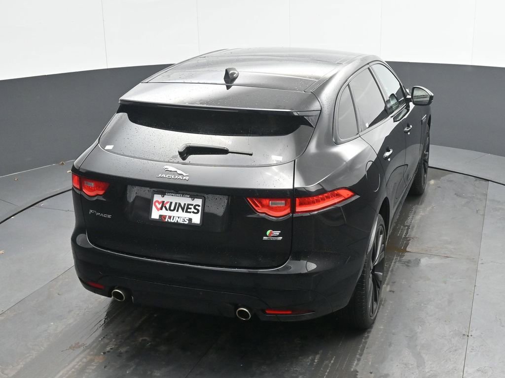 Used 2020 Jaguar F-PACE S image 29