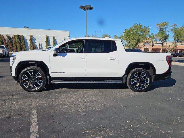 Used 2025 GMC Sierra EV Denali AWD/4WD image 9