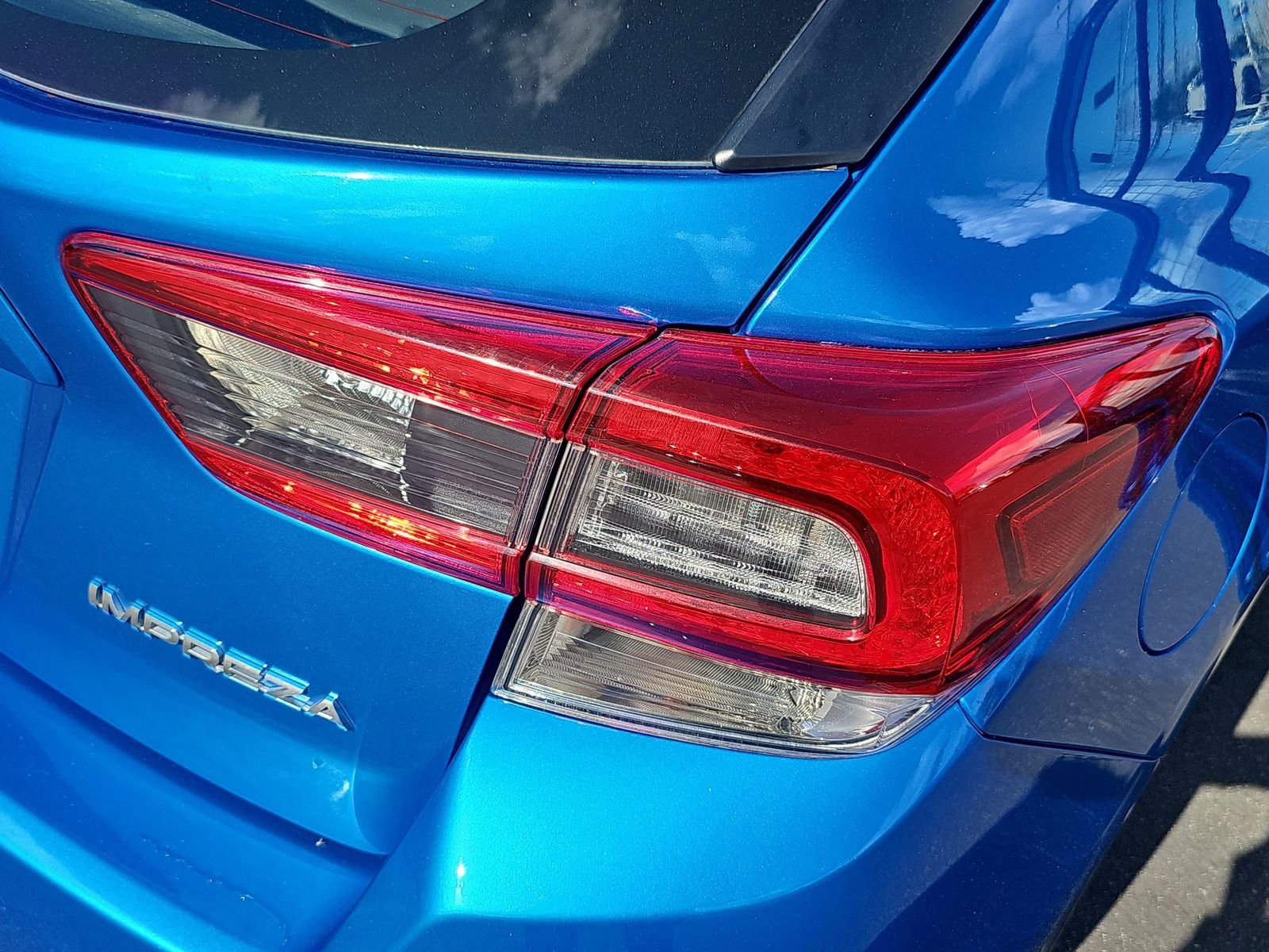 Used 2021 Subaru Impreza 2.0i Limited w/ Popular Package #3 AWD/4WD image 35