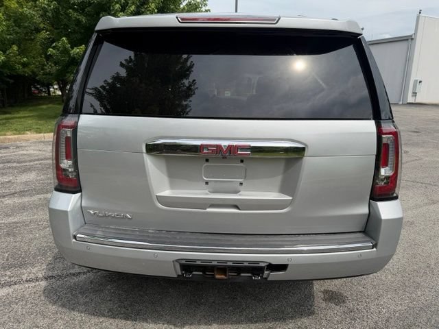 Used 2017 GMC Yukon Denali AWD/4WD image 8