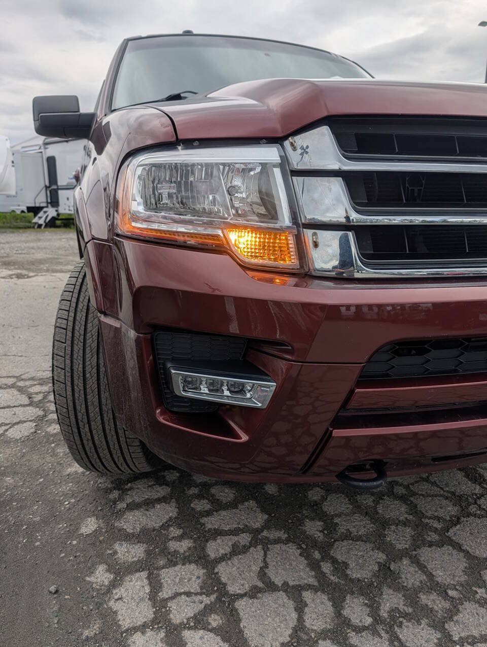 Used 2017 Ford Expedition XLT AWD/4WD image 8