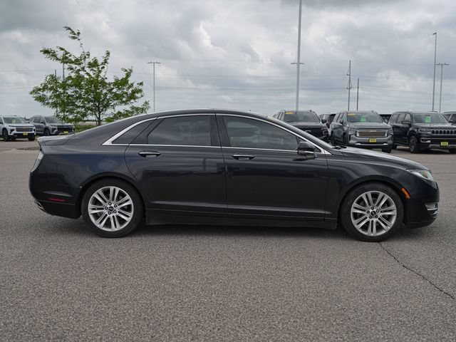 Used 2014 Lincoln MKZ w/ Equipment Group 102A Reserve FWD image 4
