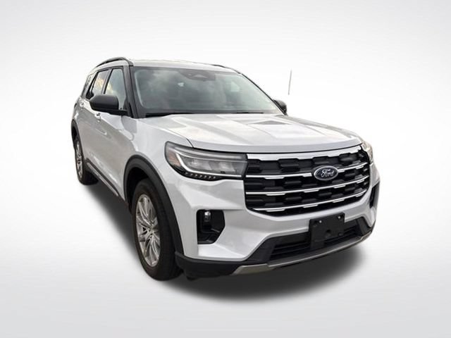 Used 2025 Ford Explorer Active w/ Active Comfort Package AWD/4WD image 3