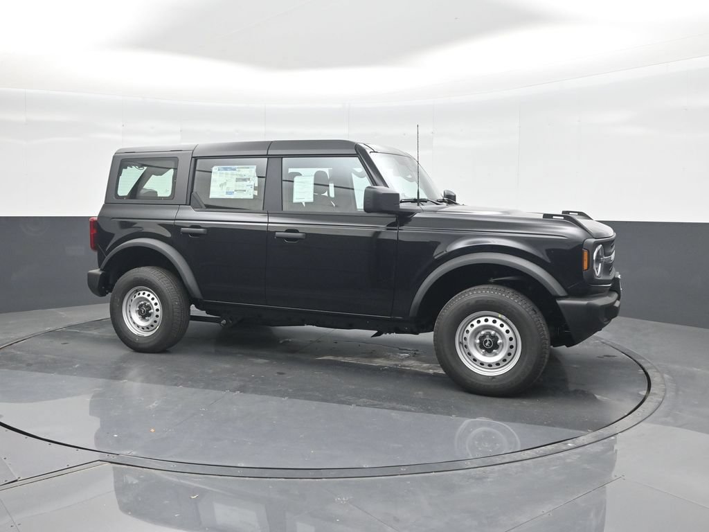 New 2026 Ford Bronco 4-Door AWD/4WD image 11